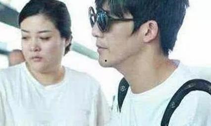 男明星娶粉丝,男明星的甜蜜粉丝婚姻故事