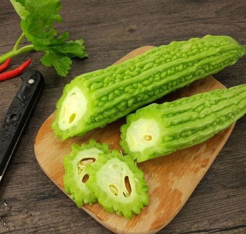 说英雄 吃瓜