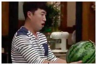 外国明星吃瓜图片高清,高清镜头下的真实生活瞬间