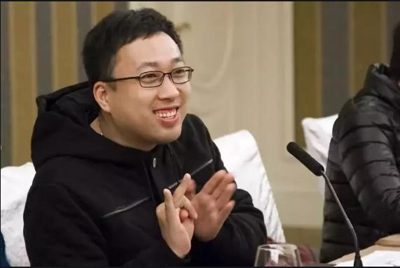 于正爆料娱乐圈内幕,于正曝惊人内幕，行业乱象一览无余