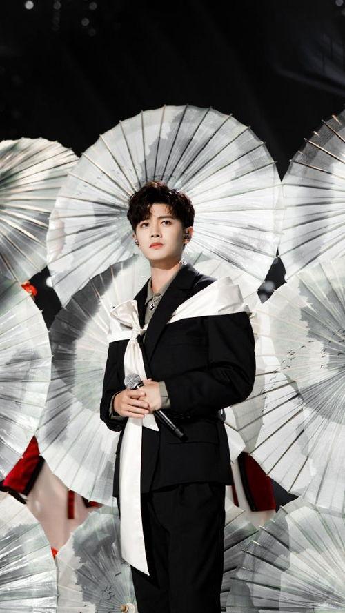 任嘉伦杨超越吃瓜,娱乐圈新恋情曝光？