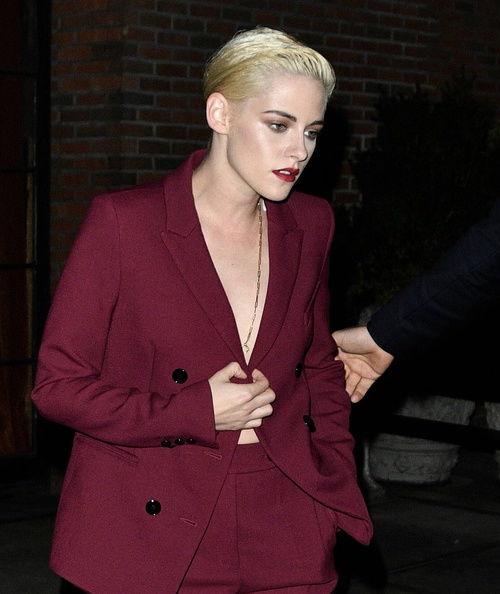 哪位明星光腚,揭秘明星隐私泄露背后的真相