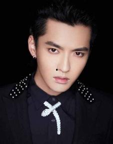 ewine是明星吗,揭秘网络红人背后的明星之路